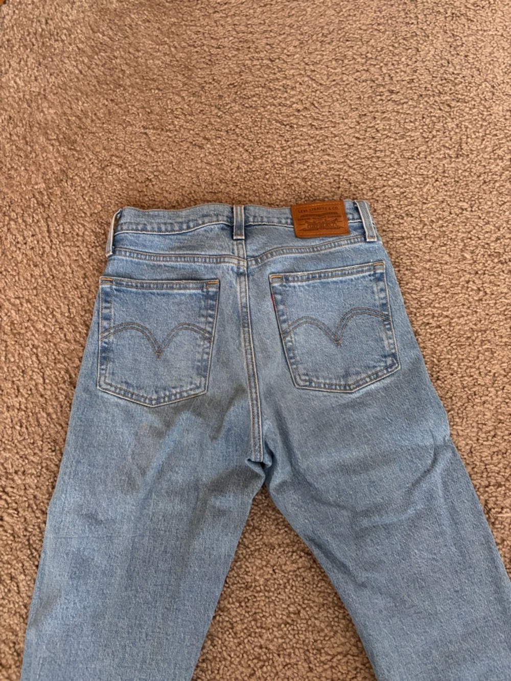 Levi's Vintage Style High-Rise Wedgie Straight Jeans - Light Blue Denim